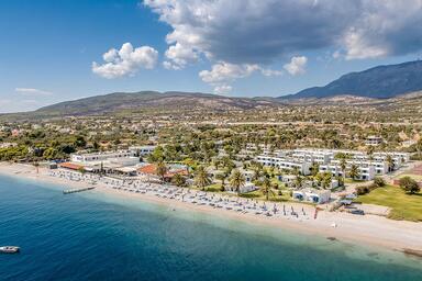 Comer Kinetta Beach****