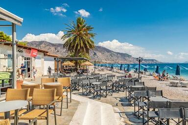 Comer Kinetta Beach****